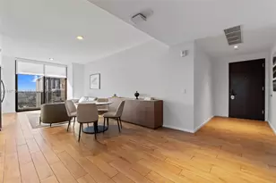 398 NE 5th St, Miami, FL 33132 - Photo 4