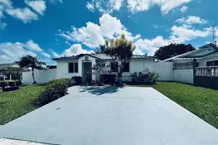 18501 SW 115th Ave, Miami, FL 33157 - Photo 4