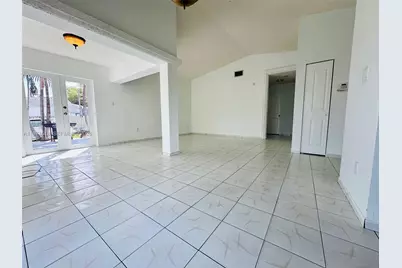 18501 SW 115th Ave, Miami, FL 33157 - Photo 6