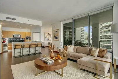 [Address not provided], Miami, FL 33131 - Photo 4