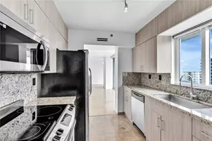 5900 Collins Ave, Miami Beach, FL 33140 - Photo 4