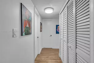 100 Ocean Ln Dr, Key Biscayne, FL 33149 - Photo 10