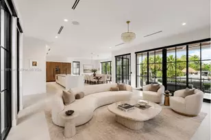 885 NE 76th St, Miami, FL 33138 - Photo 14