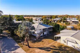 1071 Schooner Ln, Moore Haven, FL 33471 - Photo 38