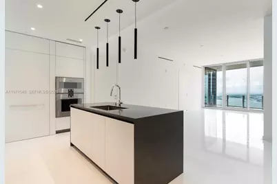 300 Biscayne Blvd Way #5005, Miami, FL 33132 - Photo 16