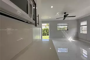 3035 SW 27th Terrace, Miami, FL 33133 - Photo 8