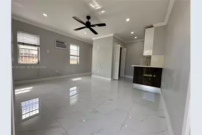 3035 SW 27th Ter #REAR, Miami, FL 33133 - Photo 2