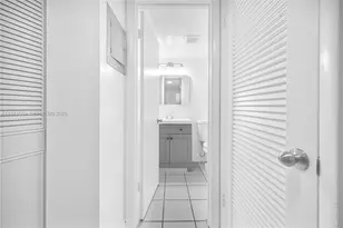 7550 Stirling Rd, Davie, FL 33024 - Photo 16