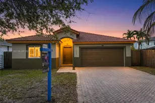 13402 SW 284th St, Homestead, FL 33033 - Photo 2