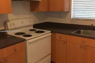 4851 NW 9th Dr, Plantation, FL 33317 - Photo 2