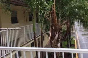 4851 NW 9th Dr, Plantation, FL 33317 - Photo 12