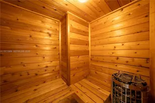 3736 NE 166th St, North Miami Beach, FL 33160 - Photo 16