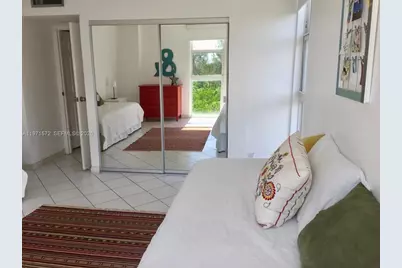 100 Bayview Dr #516, Sunny Isles Beach, FL 33160 - Photo 26