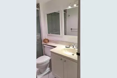 100 Bayview Dr #516, Sunny Isles Beach, FL 33160 - Photo 30