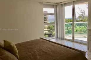 100 Bayview Dr, Sunny Isles Beach, FL 33160 - Photo 36