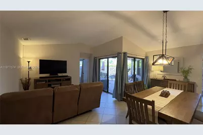 15205 SW 45th Ter #45E, Miami, FL 33185 - Photo 6