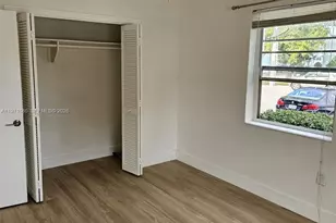 5660 SW 78th St, Miami, FL 33143 - Photo 14