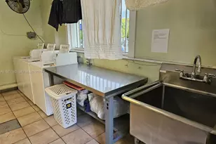 5660 SW 78th St, Miami, FL 33143 - Photo 22