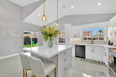 4260 SW 153rd Pl, Miami, FL 33185 - Photo 12