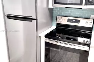 540 Brickell Key Dr, Miami, FL 33131 - Photo 10