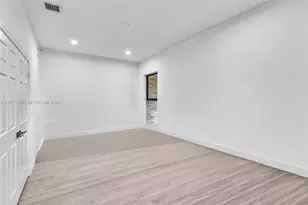 12555 SW 34th Pl, Davie, FL 33330 - Photo 58