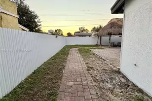 19730 NW 3rd Ct, Miami Gardens, FL 33169 - Photo 38