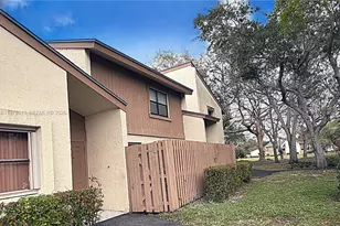 11535 SW 109th Rd, Miami, FL 33176 - Photo 2
