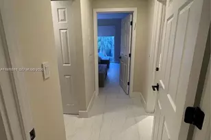 3900 Island Blvd, Aventura, FL 33160 - Photo 24