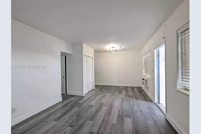 7805 Crespi Blvd #2, Miami Beach, FL 33141 - Photo 6