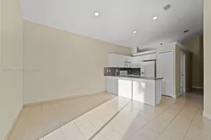 704 SE 14th Pl, Homestead, FL 33033 - Photo 16