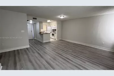 2831 N Oakland Forest Dr #112, Oakland Park, FL 33309 - Photo 2