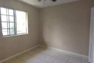 6756 NW 182nd St, Hialeah, FL 33015 - Photo 16