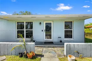 14264 SW 109th Ct, Miami, FL 33176 - Photo 4