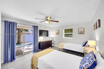 1950 NE 55th Ct, Fort Lauderdale, FL 33308 - Photo 20