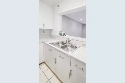 8480 SW 154th Cir Ct #922, Miami, FL 33193 - Photo 12