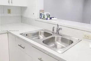 8480 SW 154th Cir Ct, Miami, FL 33193 - Photo 12