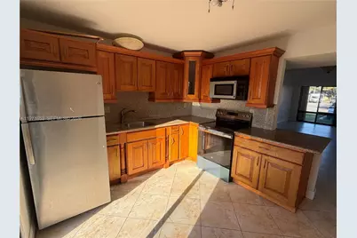 3655 NW 111th Ter, Sunrise, FL 33351 - Photo 8