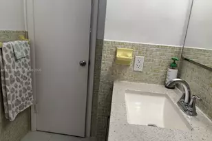 2903 Point E Dr, Aventura, FL 33160 - Photo 18