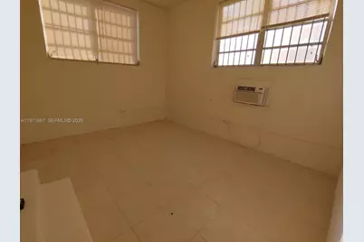 1465 NE 149 St, Miami, FL 33161 - Photo 48