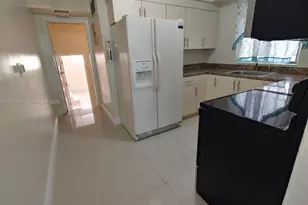 1465 NE 149th St, Miami, FL 33161 - Photo 14