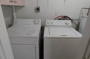 1465 NE 149th St, Miami, FL 33161 - Photo 54