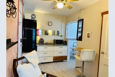 428 SW 9th St #15, Miami, FL 33130 - Photo 6