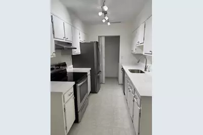 11218 SW 125th Ct #11218, Miami, FL 33186 - Photo 4