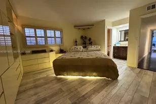 400 N Surf Rd, Hollywood, FL 33019 - Photo 10