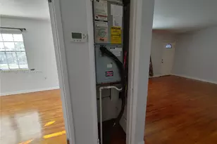 14901 NW 9th Ct, Miami, FL 33168 - Photo 32