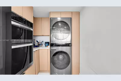 7601 E Treasure Dr #1011, North Bay Village, FL 33141 - Photo 28