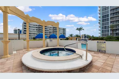 7601 E Treasure Dr #1011, North Bay Village, FL 33141 - Photo 26
