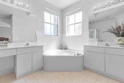 12348 SW 125th Ter #12348, Miami, FL 33186 - Photo 14