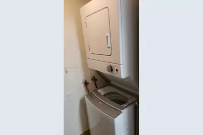 200 Lakeview Dr #313, Weston, FL 33326 - Photo 18