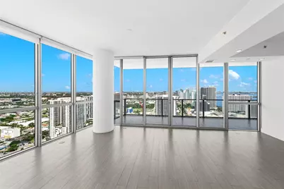 1100 Biscayne Blvd #4405, Miami, FL 33132 - Photo 10